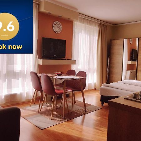 Lola Studio Apartman Hajdúszoboszló Kültér fotó