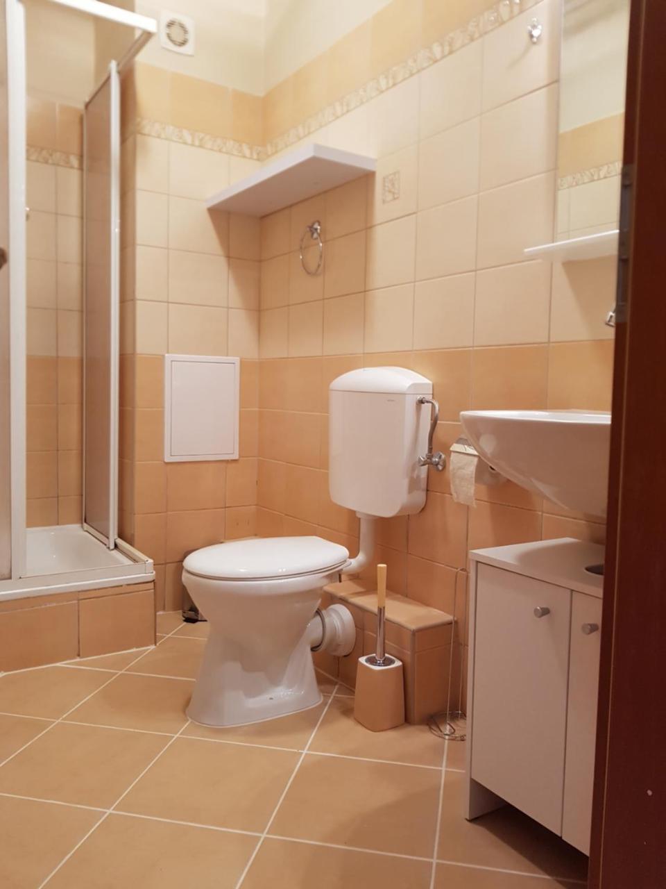 Lola Studio Apartman Hajdúszoboszló Kültér fotó